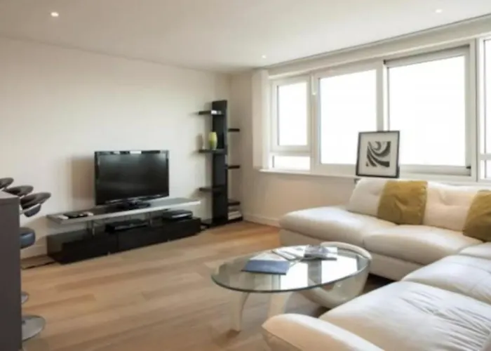 Luxury Modern 2Bd Flat In Centre